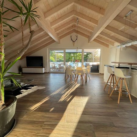 Lichtdurchflutete Wohnung Mit Grosser Dachterrasse Bruckmühl Εξωτερικό φωτογραφία
