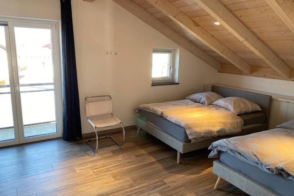 Lichtdurchflutete Wohnung Mit Grosser Dachterrasse Bruckmühl Εξωτερικό φωτογραφία